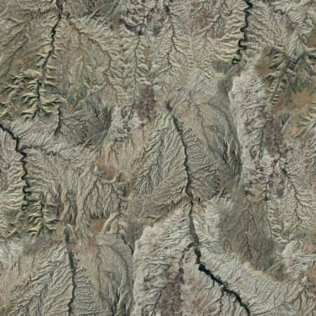 Mountain Riverland 22